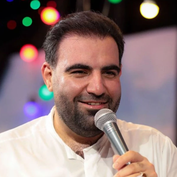 تصویر امیر کرمانشاهی - بانوی آب و آئینه