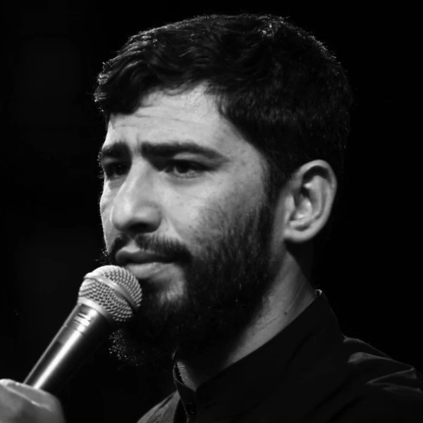 تصویر مسعود پیرایش - بعد دو ماهِ غم، بعد دو ماه عزا