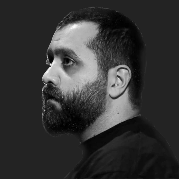 تصویر مازیار طاولی - چاک گریبان تو مطلع نور خورشید
