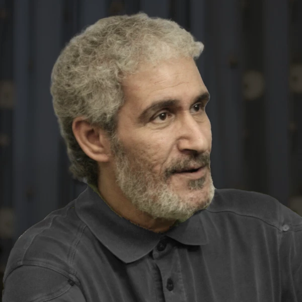 تصویر خواننده - ممد نبودی ببینی