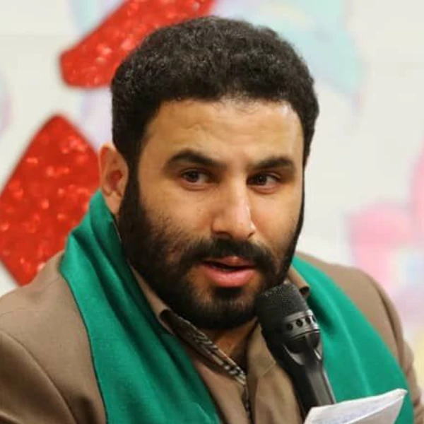 تصویر سیدمهدی میرداماد - با جمله کائنات دلا یک‌صدا بگو