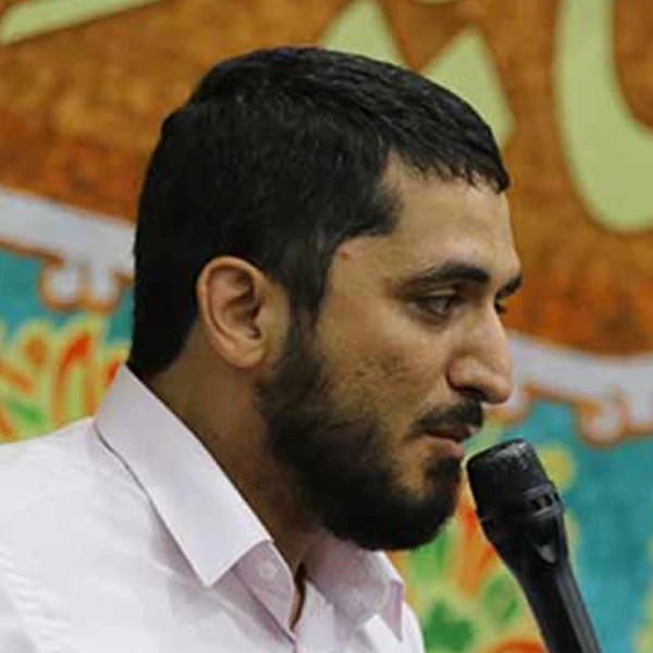 تصویر حاج امیر عباسی - من که از تولدم تو کشوری بزرگ شدم