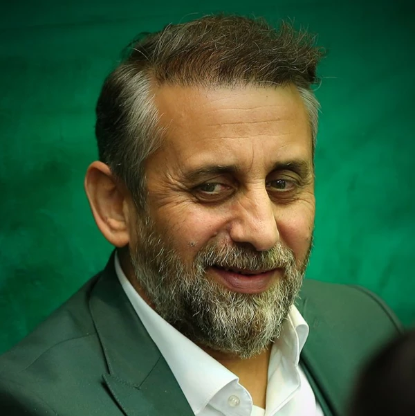 تصویر احمد واعظی - من گرد و غبار نجفم