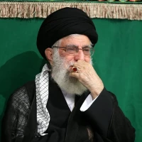 تصویر شهید امام سید علی خامنه‌ای - انسان ۲۵۰ ساله ویژگی‌های مبارزه امام حسن علیه‌السلام