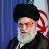 تصویر شهید امام سید علی خامنه‌ای - انتخاب اصلح