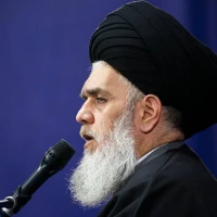 تصویر حجت الاسلام سید حسین مومنی - شناخت و معرفت نسبت به اباعبدالله 8
