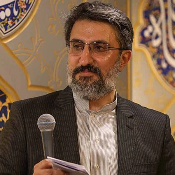 تصویر احمد نیکبختیان - عقیده‌ام اینه تا ابد باید که شاه من امام حسین باشه