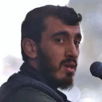 از روی حسین تا نقاب افکندند