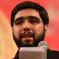 من که جدم علی به وقت نماز