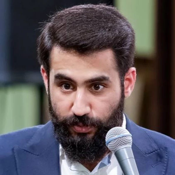 تصویر حسین طاهری - ازل نوشت خدا تا ابد علی باشد