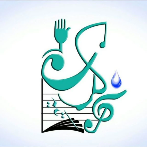 تصویر ایمان عاقل - حکایت داره