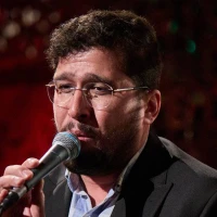 نیزه هایی بلند را می دید