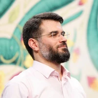 میثم مطیعی