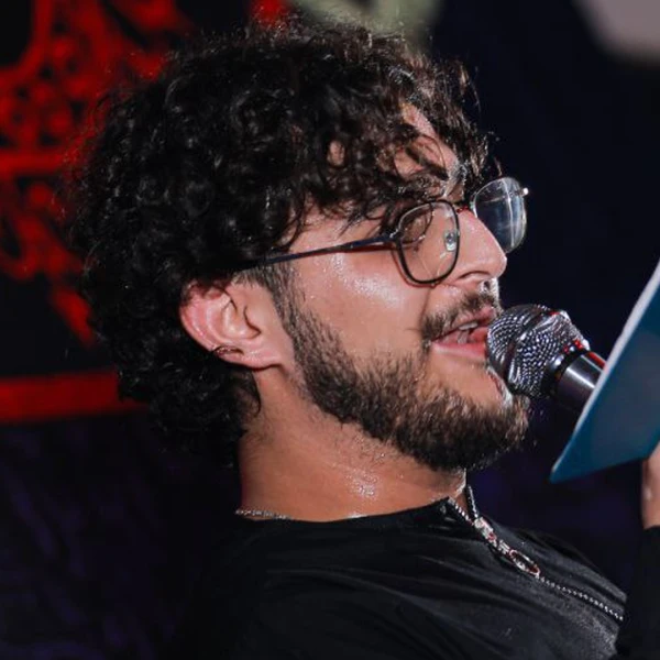 تصویر مرتضی یبرنژاد - مجنونم‌من‌حیرونم‌من